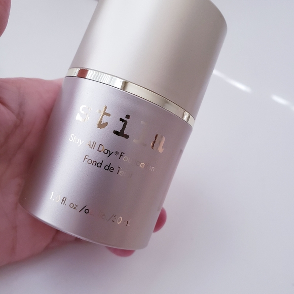 Stila Stay All Day Foundation Makeup - Picture 8 of 10